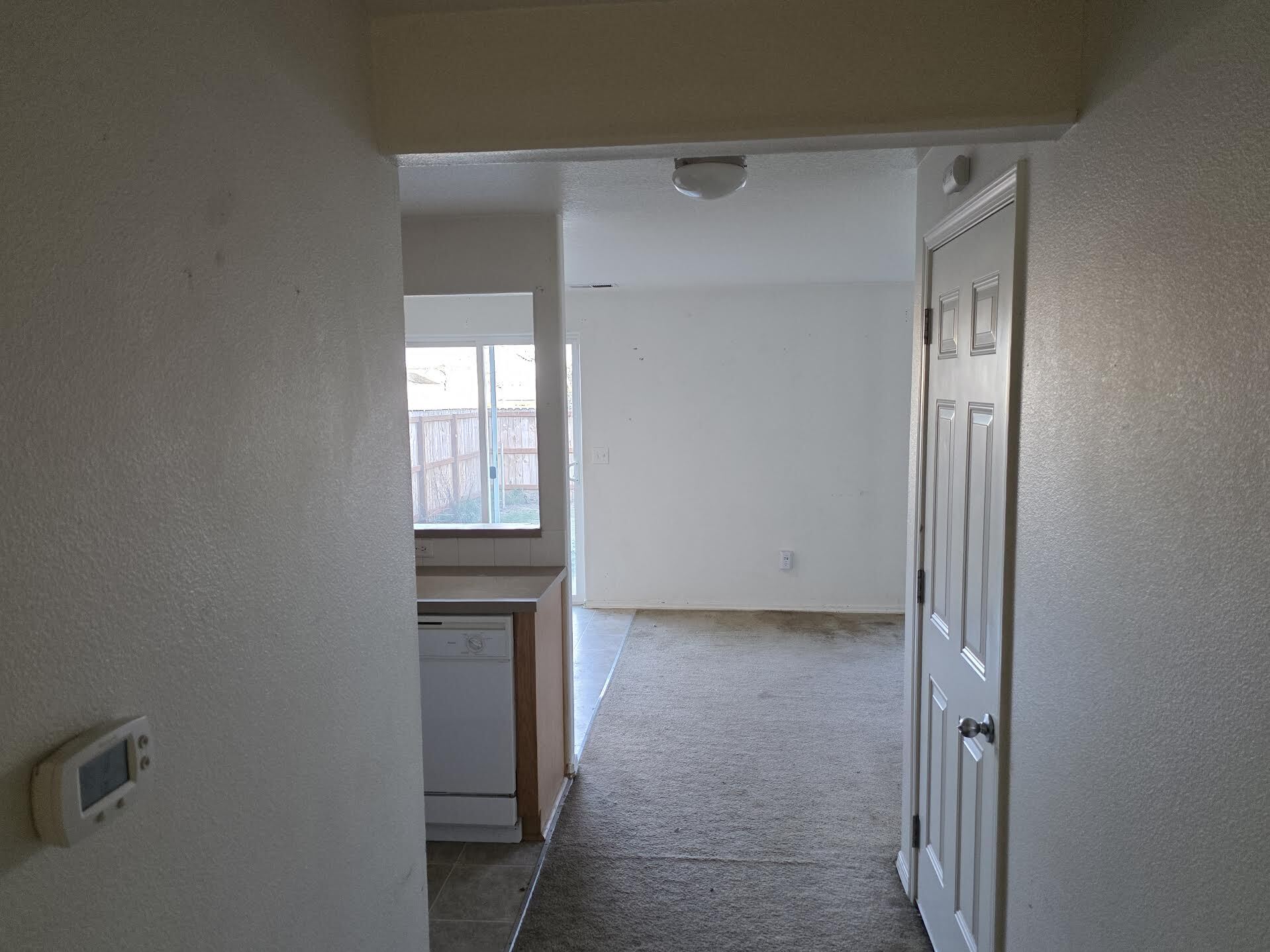 Building Photo - 2026 Meadowridge Ave