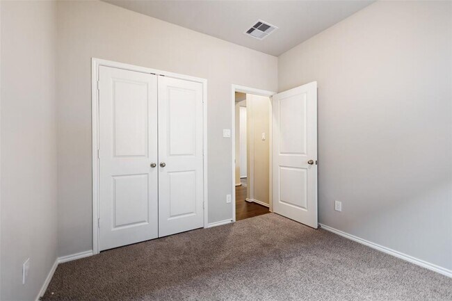 Building Photo - 2606 Prairie Star Ln