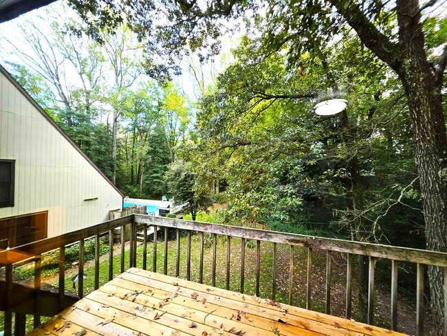 Building Photo - 7535 Carmen Ct