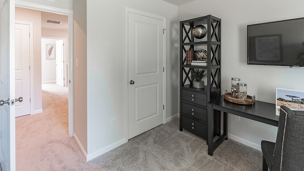 Building Photo - 1161 Lova Ln