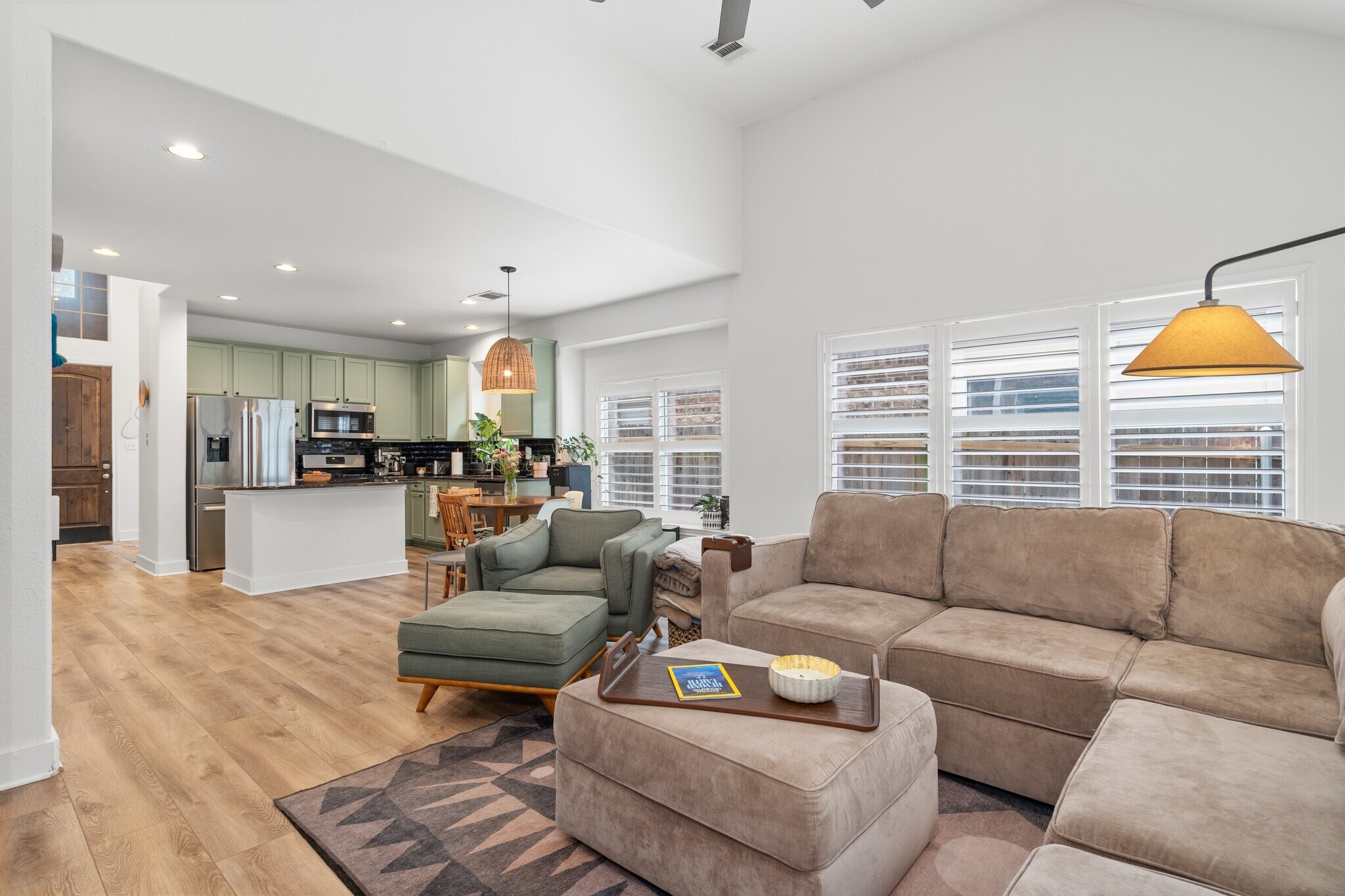 Building Photo - 13917 Fallsprings Way