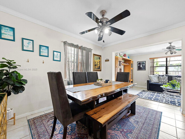 Building Photo - Southwest 104th Avenue, Cooper City, FL 33...