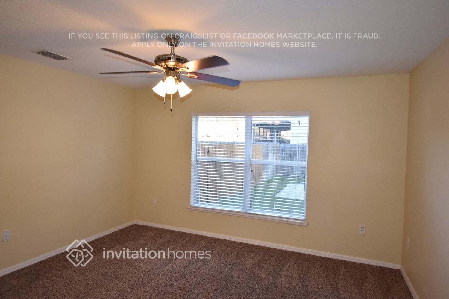 Building Photo - 2370 Sheila Dr