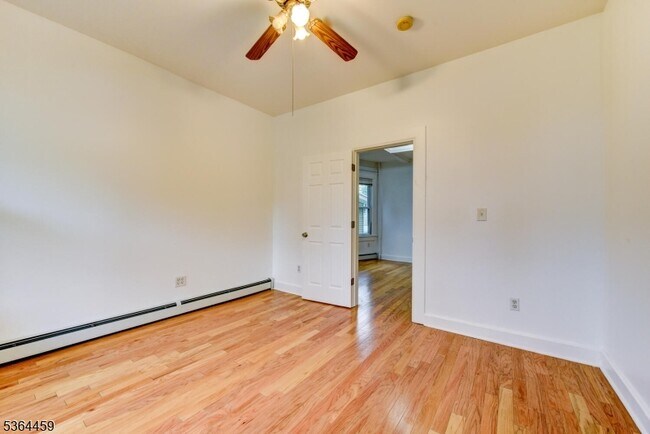 Building Photo - 24 Eckert Ave