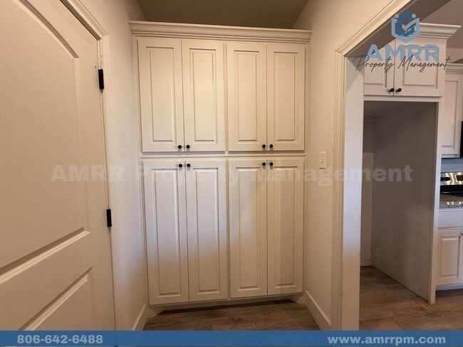 Building Photo - 1704 102nd St