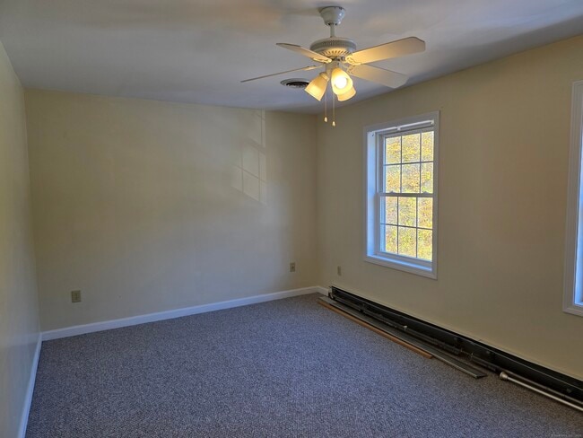Building Photo - 110 Baltic Hanover Rd