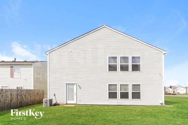 Building Photo - 11511 Presidio Dr