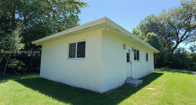 Building Photo - 8440 SW 107th St