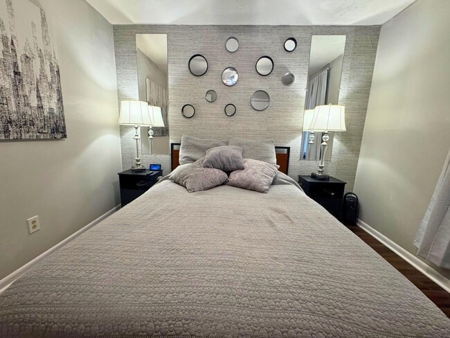 Building Photo - 1205 Carter Rd