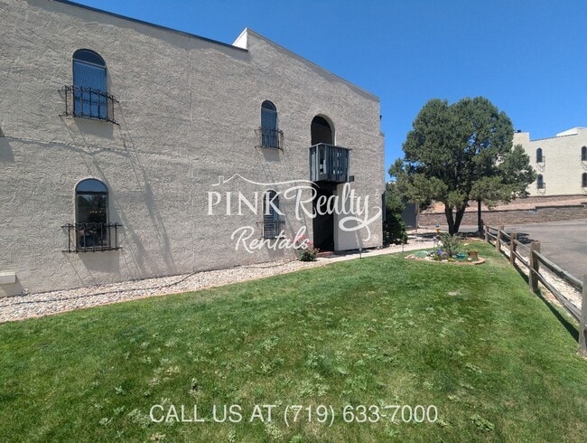 Building Photo - 1130 Fontmore Rd