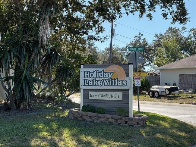 Building Photo - 3813 Staysail Ln