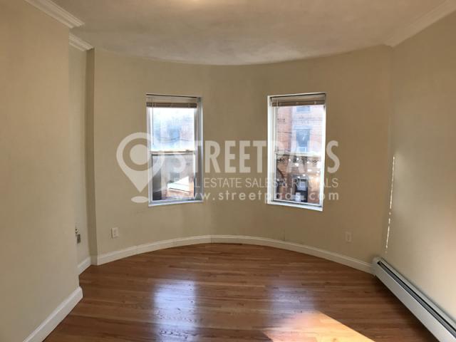 Building Photo - 2 bedroom in Boston MA 02120