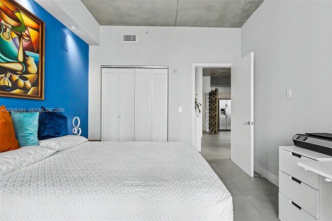 Building Photo - 2275 Biscayne Blvd