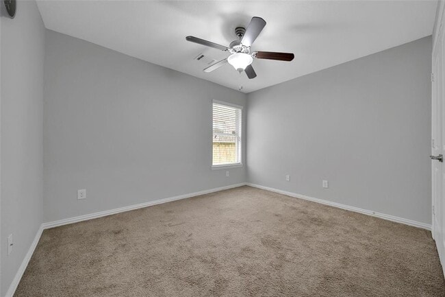 Building Photo - 21283 Lily Springs Dr