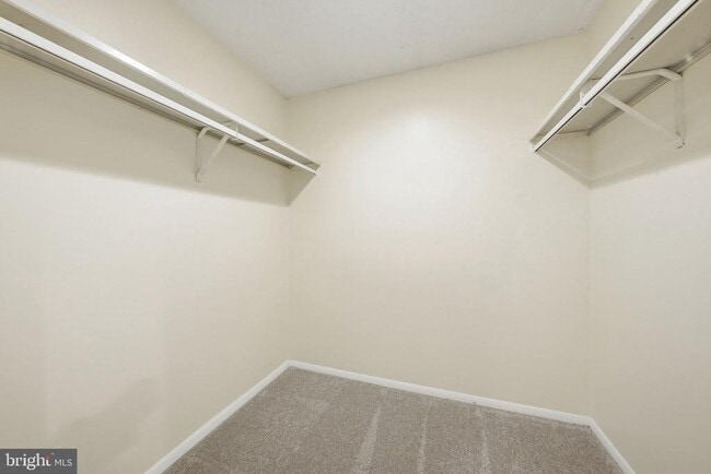 Building Photo - 9804 Gabon Ct