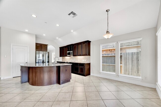 Building Photo - 13603 Summer Cloud Ln