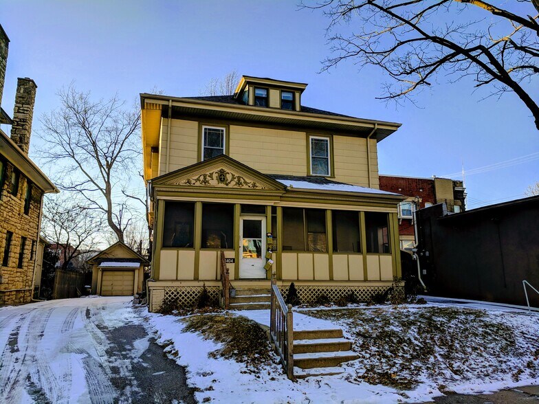 Building Photo - 3404 Baltimore Ave