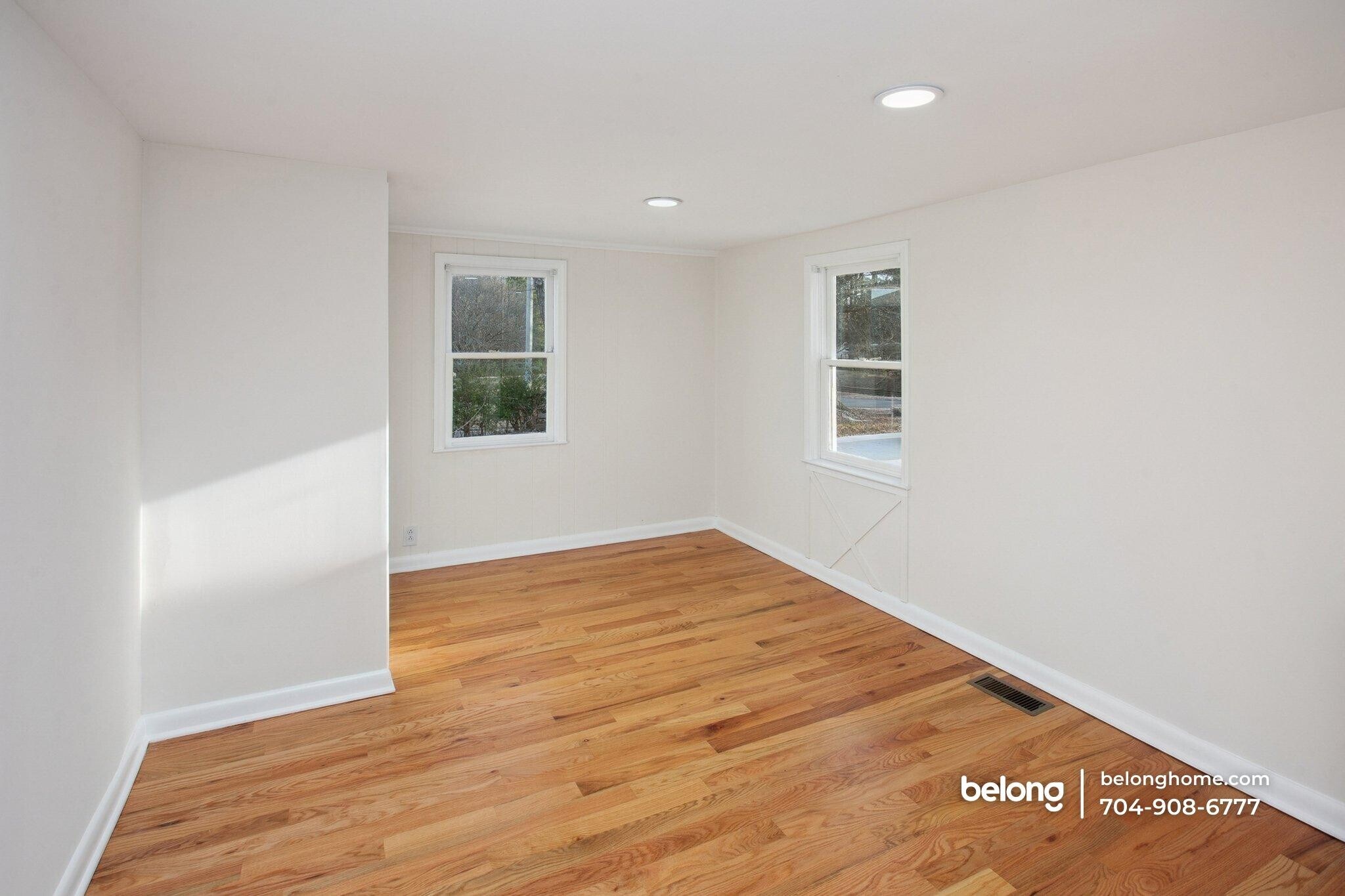 Building Photo - 313 Derr St