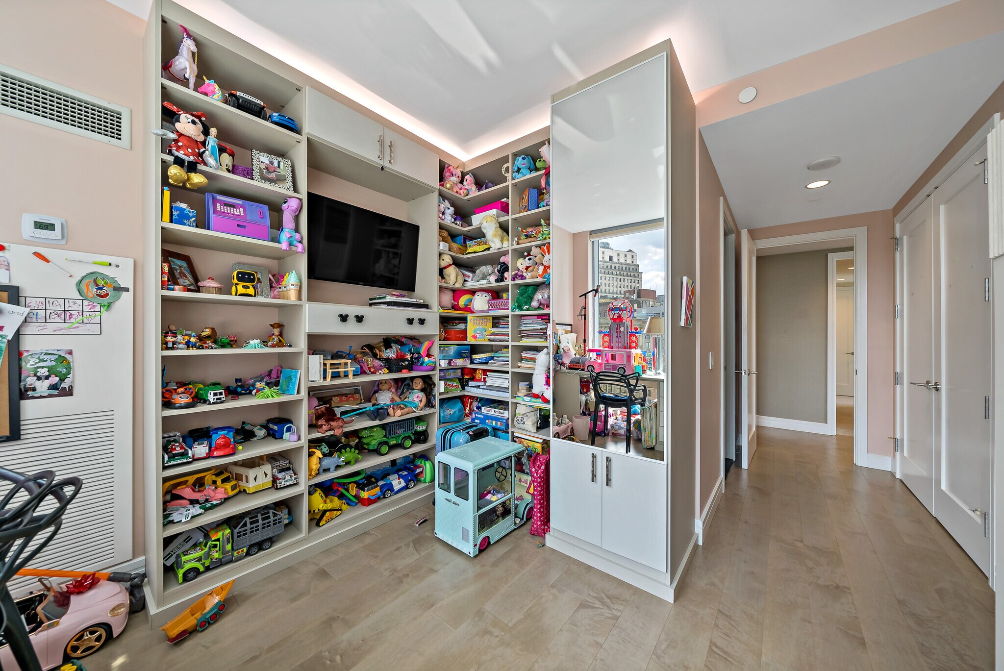 2nd Bedroom - 1414 S Penn Sq