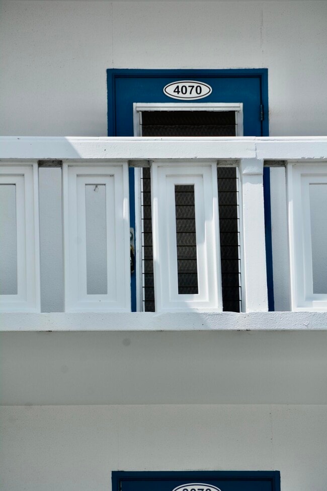 Building Photo - 4070 Exeter