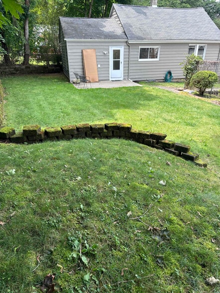 Building Photo - 712 Glen Rd