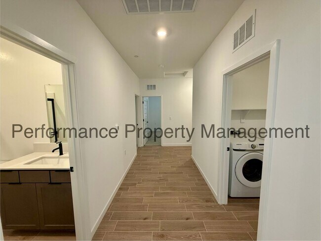 Building Photo - New Construction 5 Bed/3 Bath Home in SW Bakersfield w/ Solar, RBP & $0 Deposit Option