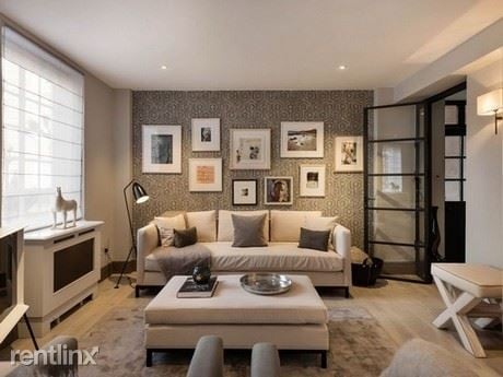 Primary Photo - 1400 Carpentier St