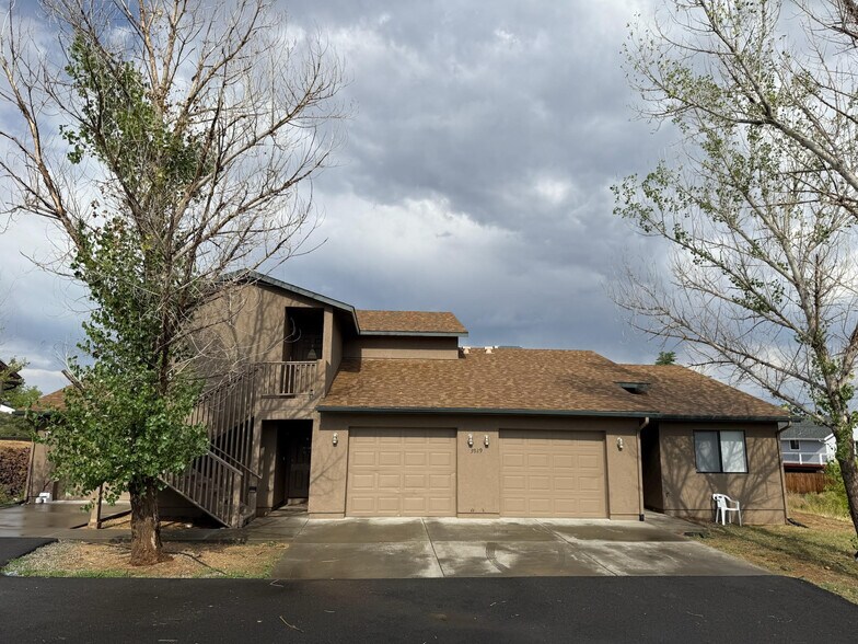 Primary Photo - 3929 N Dana Ct