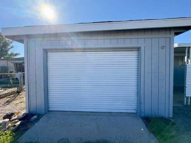 Building Photo - Affordable home