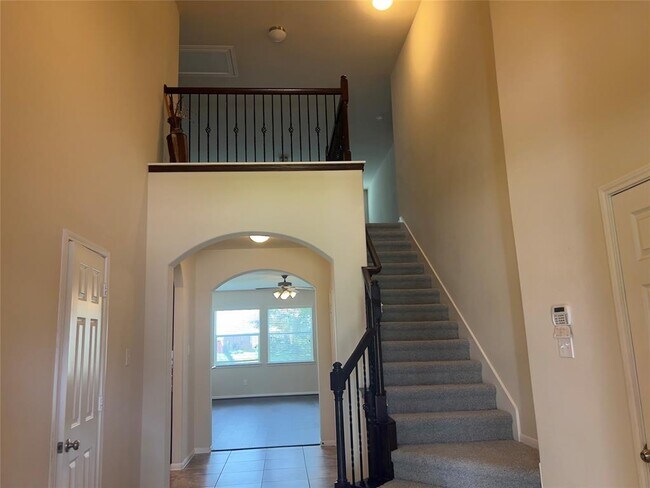 Building Photo - 3930 Medici Ct
