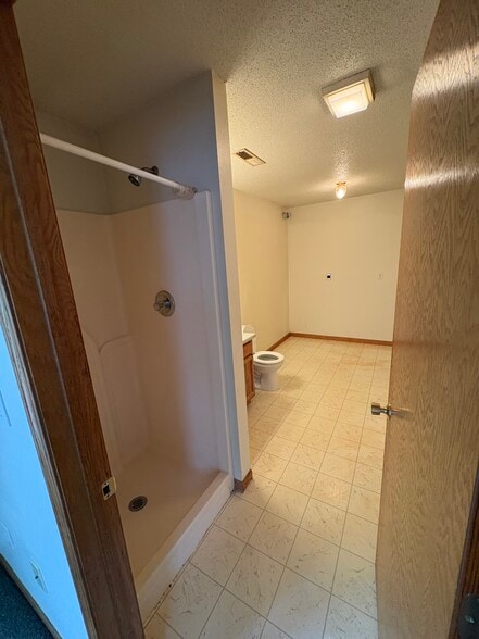 3/4 bath and utility room - 2117 14th St