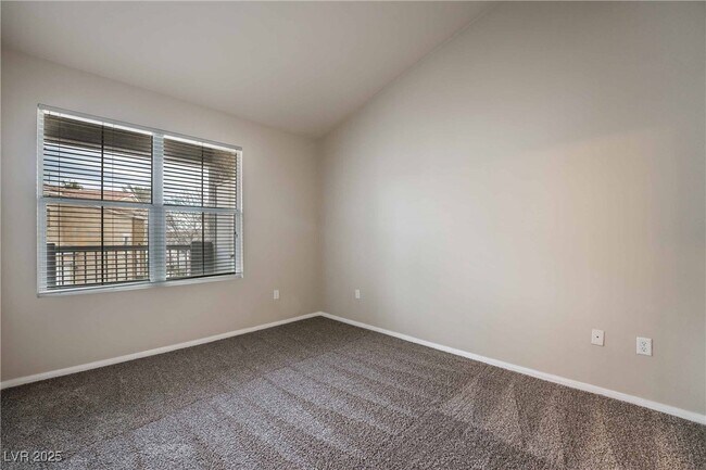 Building Photo - 10001 Peace Way