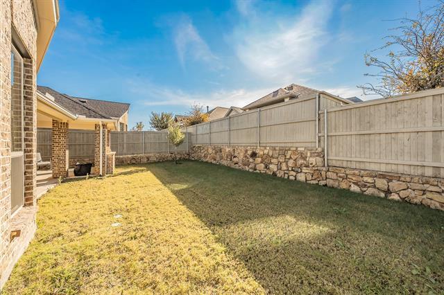 Building Photo - 2221 Pika Rd