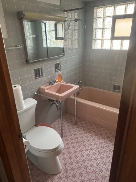 Building Photo - 1314 N 21st Ave