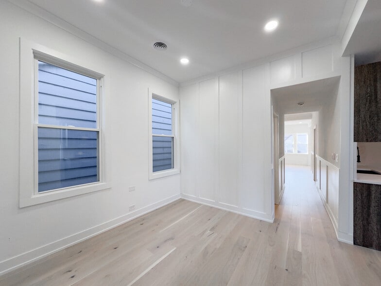 Building Photo - 2129 N Bingham St