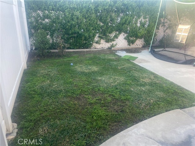 Building Photo - 408 E Elm St