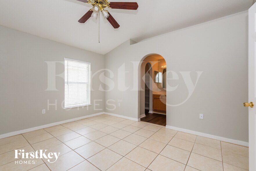 Building Photo - 11153 Summer Star Dr