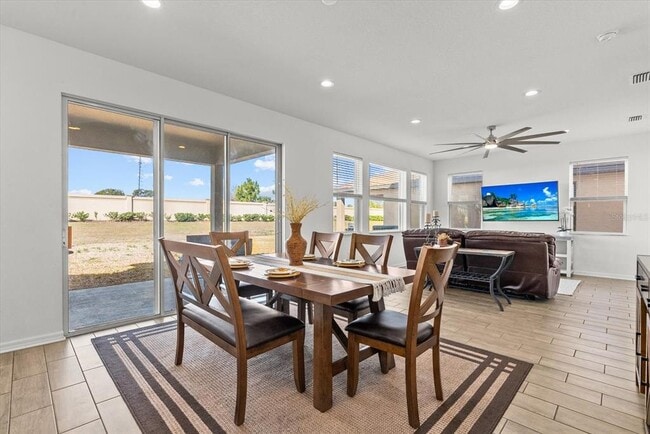 Building Photo - 8330 Abalone Loop