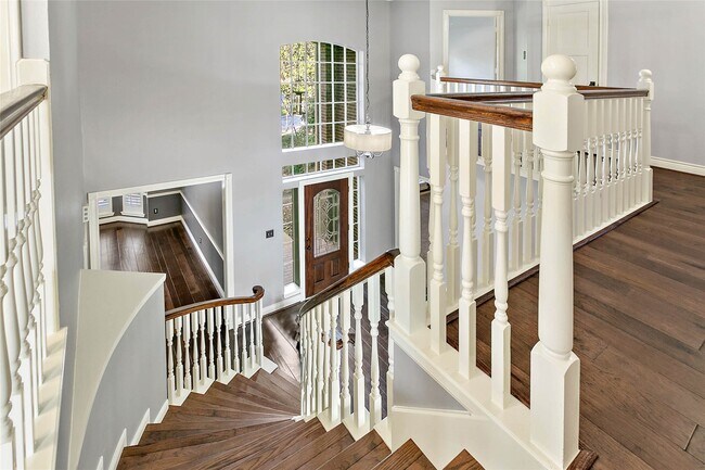 Building Photo - 3 Bough Leaf Pl
