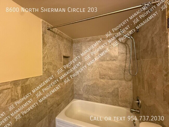 Building Photo - 8600 N Sherman Cir