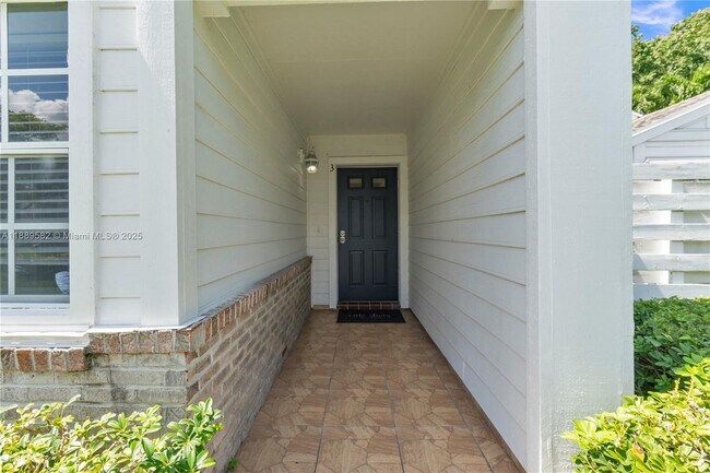 Building Photo - 13737 SW 147th Cir Ln