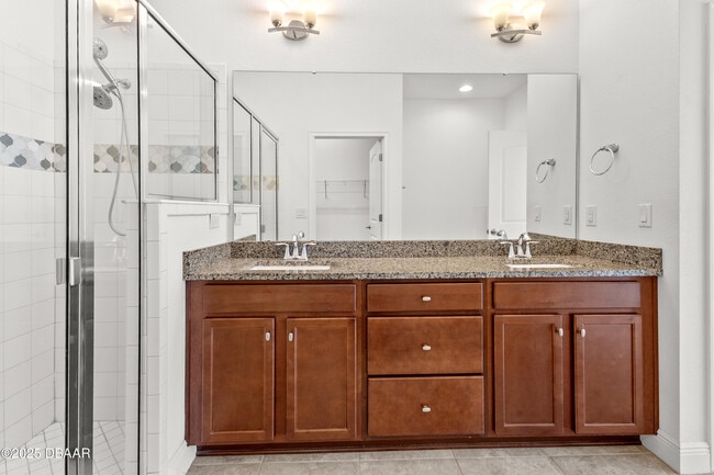 Building Photo - 5640 Estero Loop