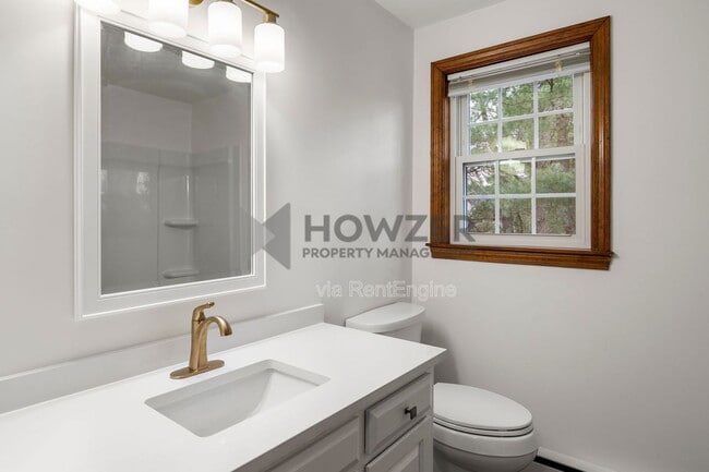 Building Photo - 21 Pleasant Park