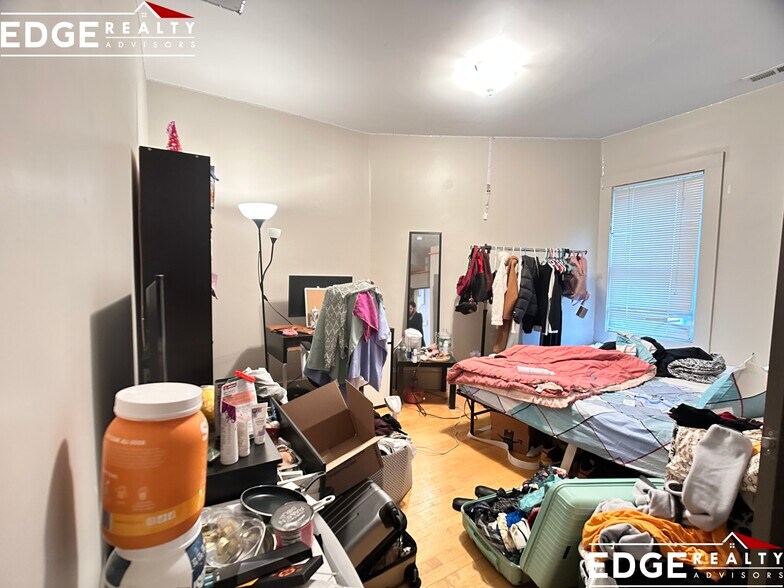 Building Photo - 24 Greylock Rd