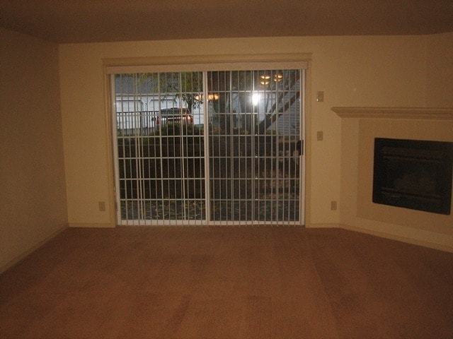 Building Photo - 2Bd/1.5Ba Two Story Condo - Available to View!