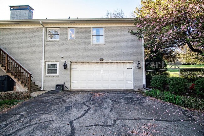 Building Photo - 7205 Canmore Ln NW