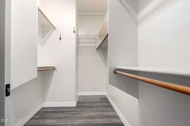 Building Photo - 4196 N 157th Ave