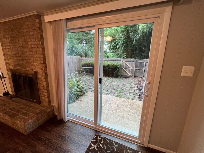 Building Photo - 2828 Lafora Ct