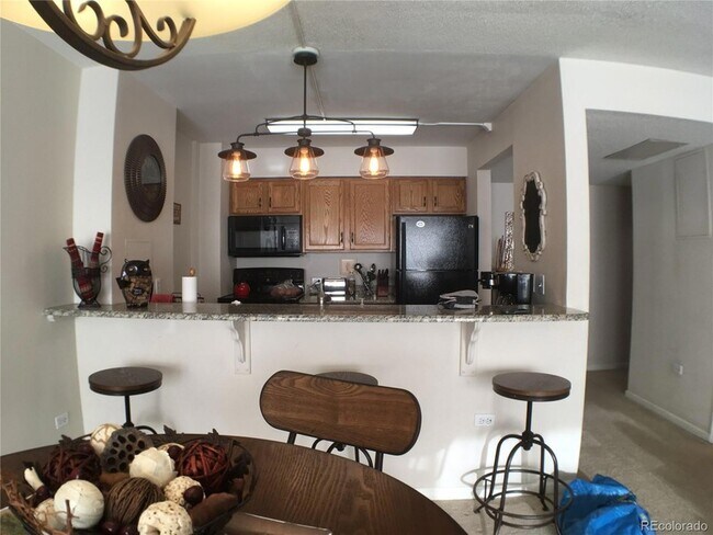 Building Photo - 1020 15th St