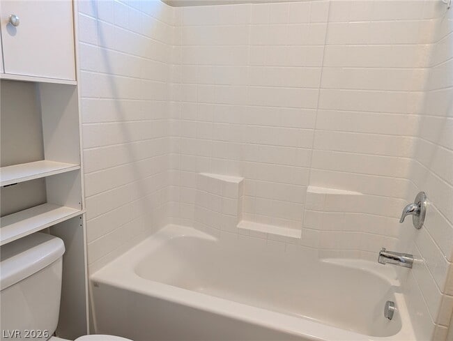 Building Photo - 1290 Paseo del Oso Ln